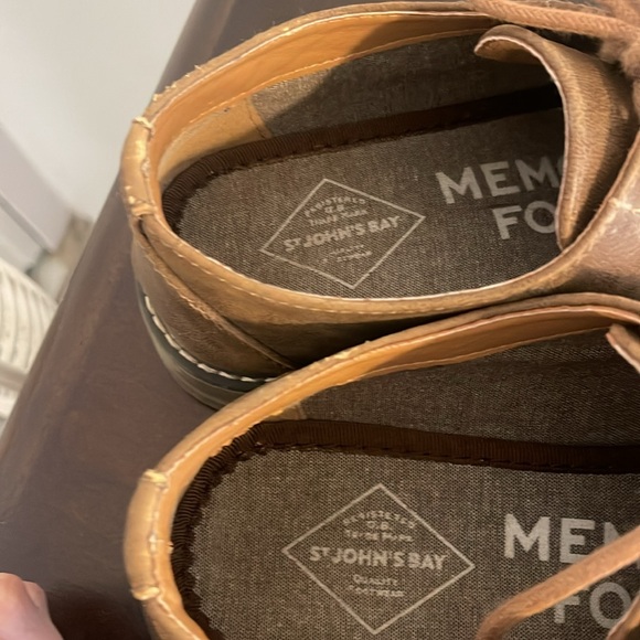 ST John’s Bay Men’s shoes - Picture 2 of 4